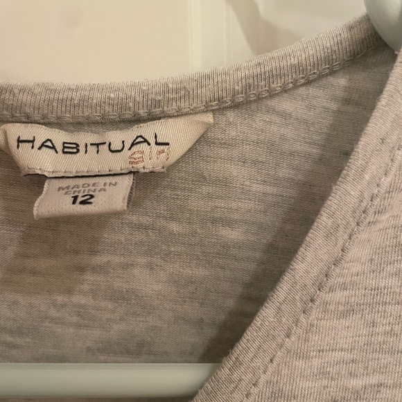 Habitual girls size 12 gray comfy romper. Very good condition. - Picture 3 of 3